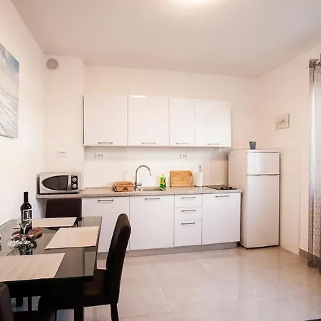 Διαμέρισμα Aria *